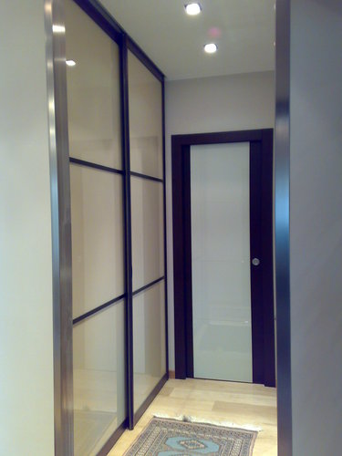 02122010561_large