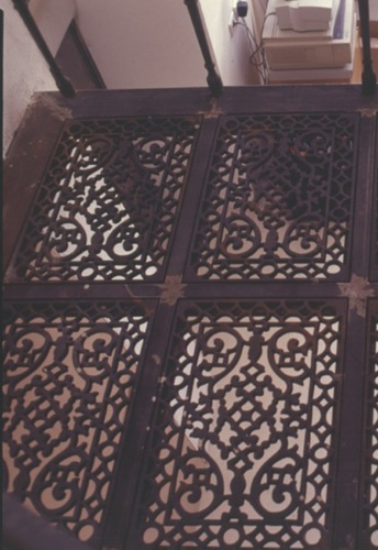 1276501793_large