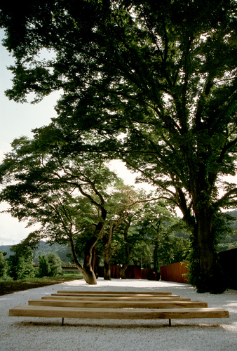 Benches_1_large