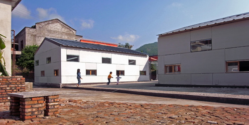 Nbs1-entrance_courtyard_large