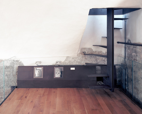 Scala_sopra_prospetto_large