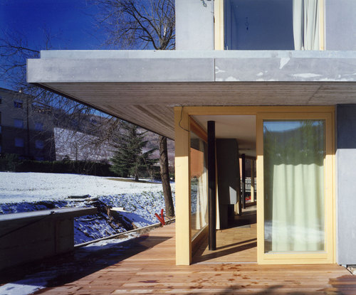 05-c03_large