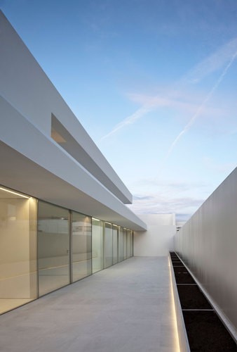 13_lower-terrace_large