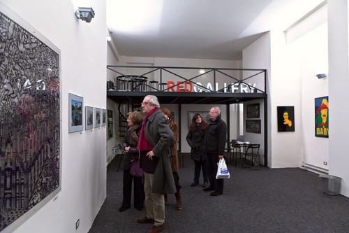 Redgallery_05_large