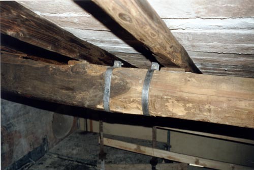 Reggiatura_terzera_tetto-maggio_2002_ridotta_large