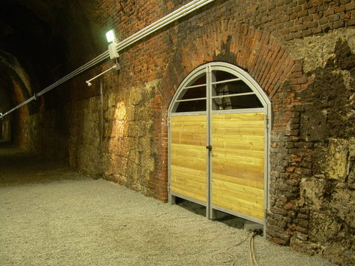 Presidio_ingresso_grotta_large