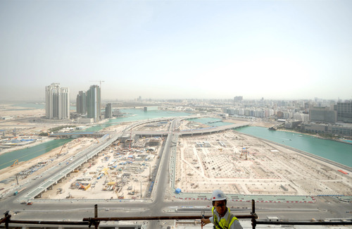 22_abu_dhabi__2010_large