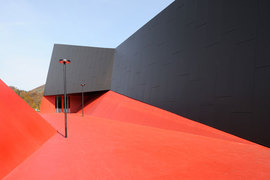 Enota-podcetrtek-sports-hall-01-main-entrance_normal