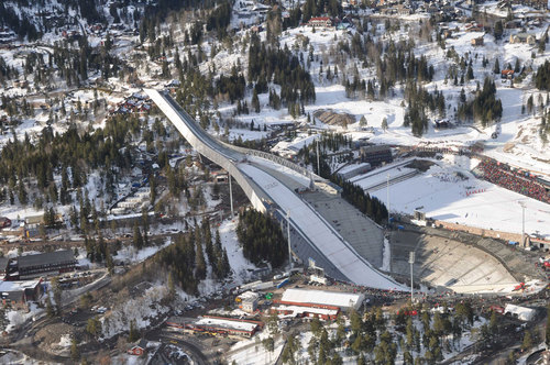Jds_hop_new-holemnkollen-fyr_photo-by-jds_20100314_0235_large