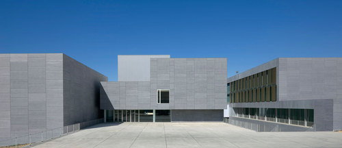 011_3172_-475_large
