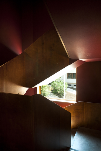 Ulh-02i-_b__large