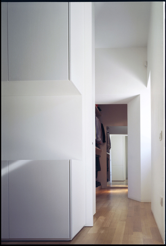 26010027_large