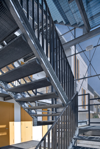 Pic07_2_1_officina_architettura_housing_elmas_large