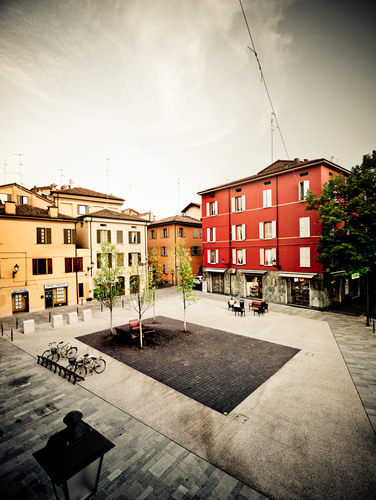 Ec_piazza_xxiv_maggio_06_large