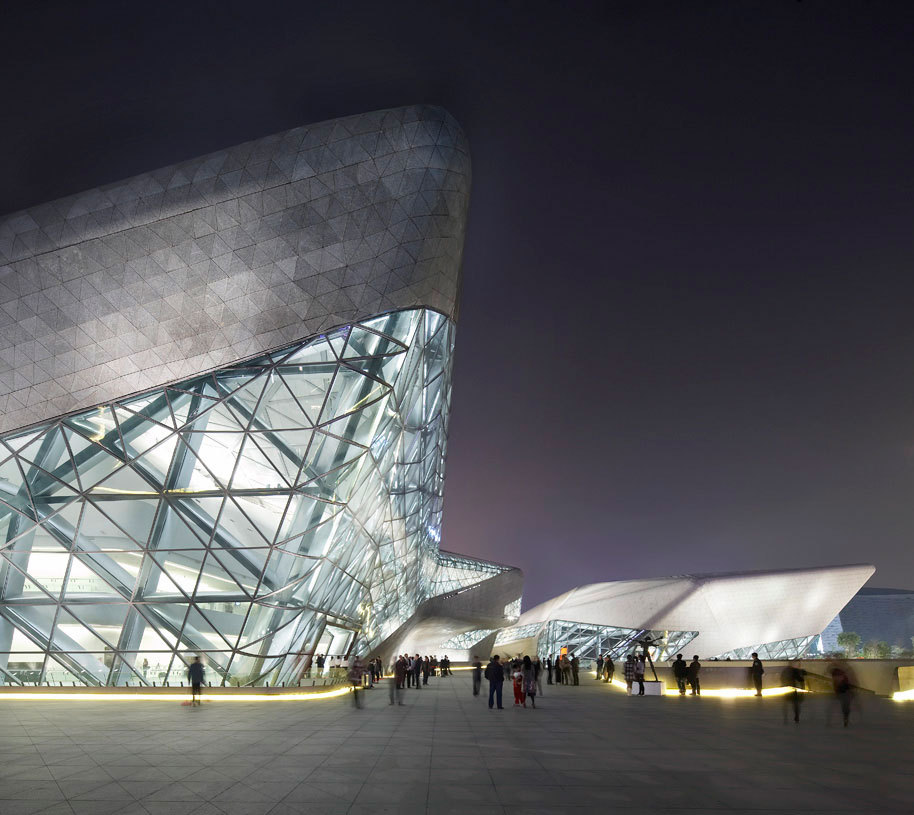 Zh-opera-house-024_full