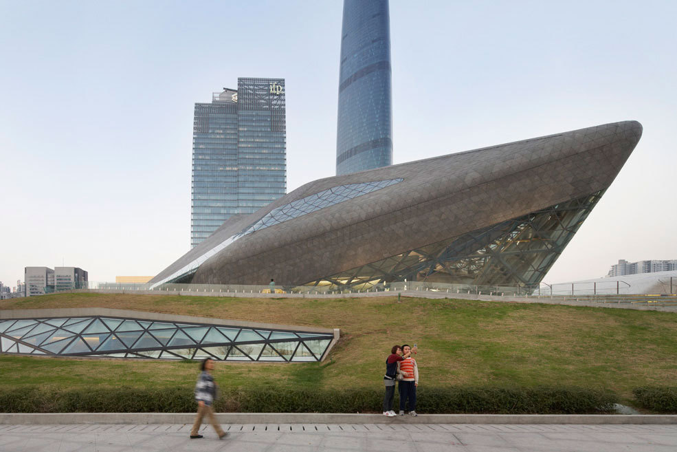 Zh-opera-house-044_full
