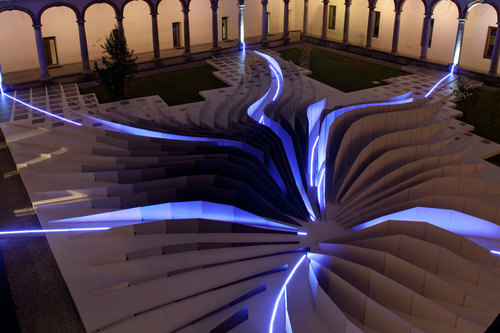 Zaha_hadid_2011_09_large
