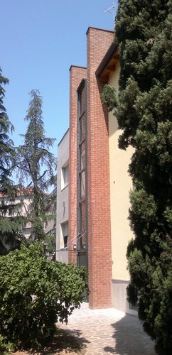 05052011054_large