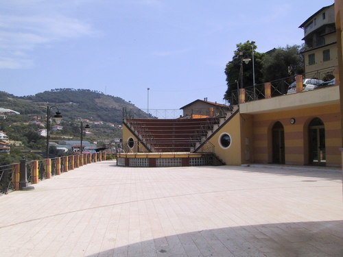 100-0053_img_copia_large