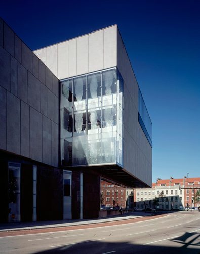 Hof_05_helenebinet_large