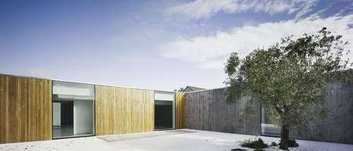 View-of-courtyard_large