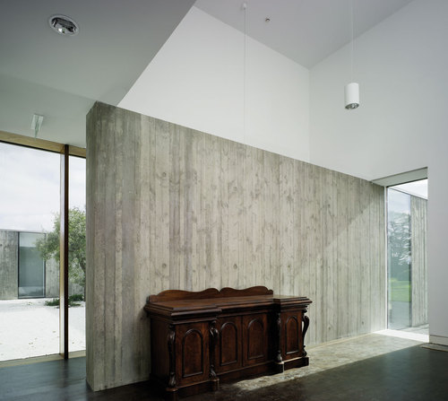 View-of-interior-01_large