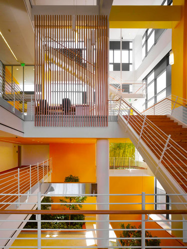 360-atrium-rh1901-0075-photo-roland-halbe_large