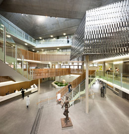 248-retreat-room-in-atrium_-raum-der-stille-im-atrium-65_002_nct_077_l-adam-mørk_normal