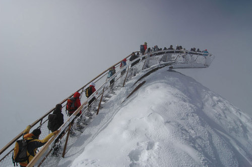 Lac-top-pic-006-web_large