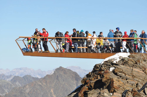 Lac-top-pic-019-web_large