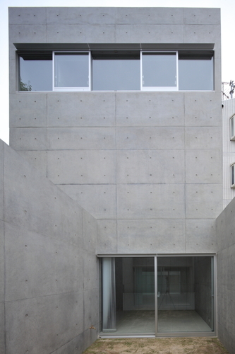 20110606_999_101_large