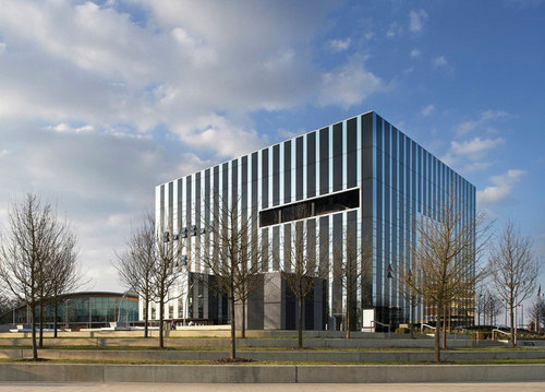 03_corby_hc_030_large