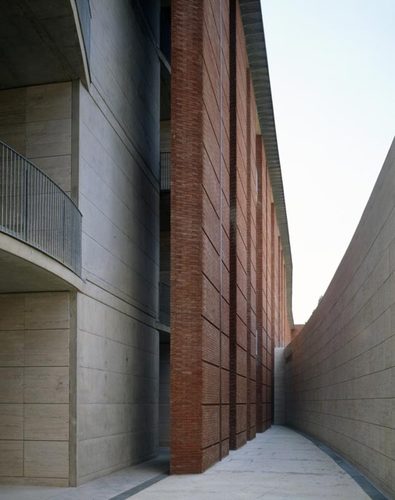 1925411630_large