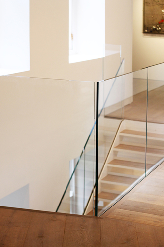 Central_staircase_large