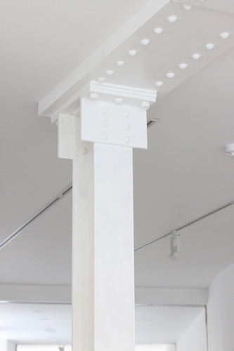 Steel_column_large