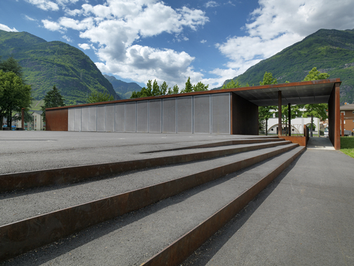 Tirano02_large