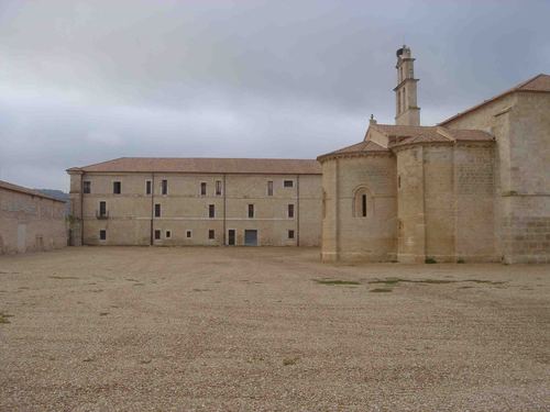 Courtyard_old_large