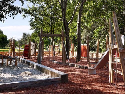Com_loidl_berlinpark_20110904-0415-kopie_large
