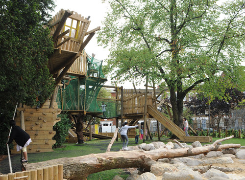 Erect_kilburn_grange_©dg_29_large