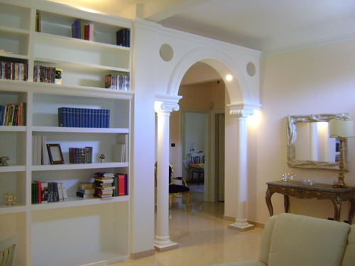 Libreria_con_libri_large