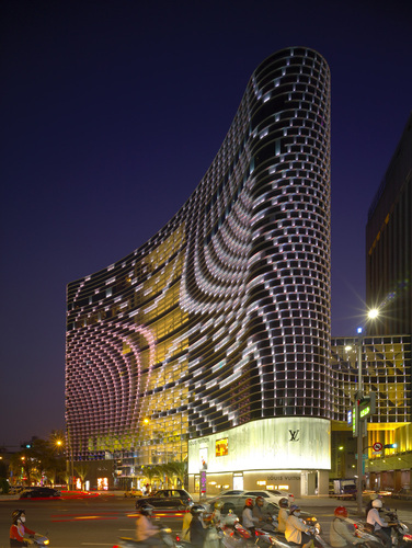 Star_place_christian_richters_3996-19_large