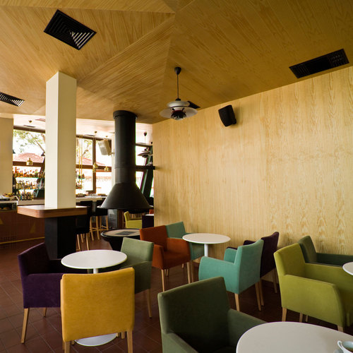 Kalavrita-cafe-_5__large