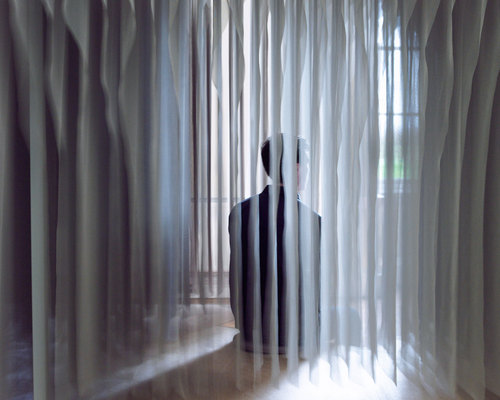 02-withdrawing-room_back-closeup-_c_hitomi-kai-yoda_low-res_large