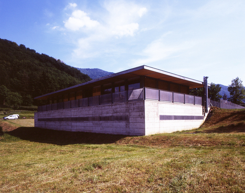 Centro_sportivo_valbrona_3_large