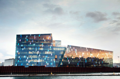 Harpa_facade_01_hs_large
