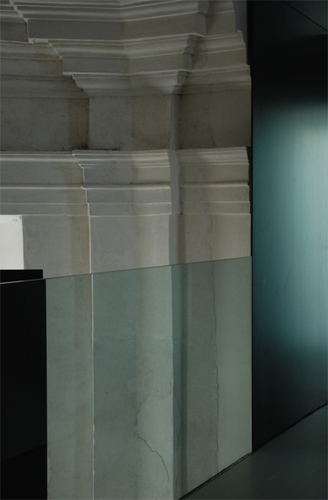 017_large