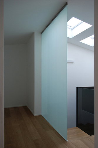 002_large
