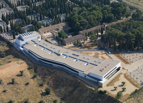 0811_tash_tanatorio_toledo_aerial_large