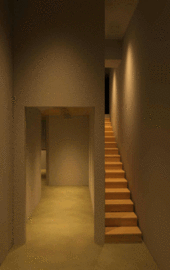 Scale_dall_ingresso_normal
