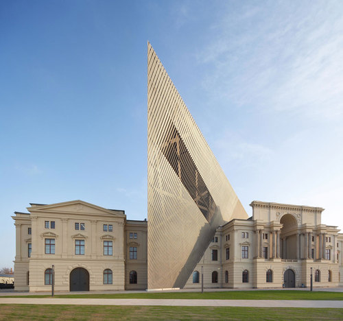 Daniel-libeskind-dmhm-6_large